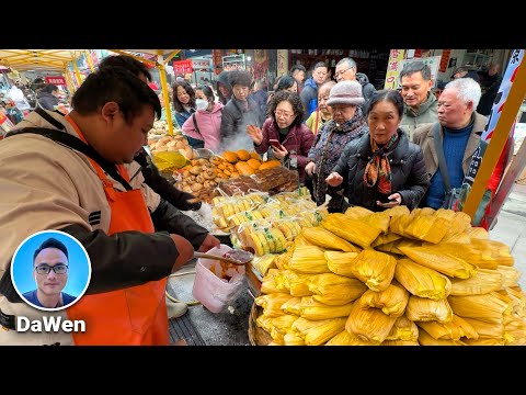Authentic Food Market in Guizhou China: Honest Work, Fuzzy Tofu, Fried Fish, Sweet Strawberries