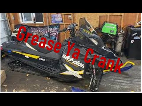 keeping your infamous 800r healthy (Crank bearing service)