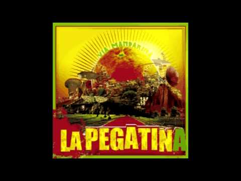 La Pegatina - Via Mandarina - 06. Alosque (feat. D'Callaos )