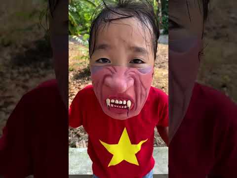 Don't be afraid, her real face is very cute 😰🤪👹| Kem Family Shorts #shorts