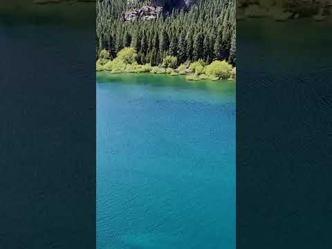 Confluencia en acceso a villa traful