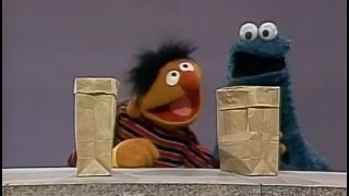 Sesame Street - Ernie and Cookie Monster - One or Many Cookies