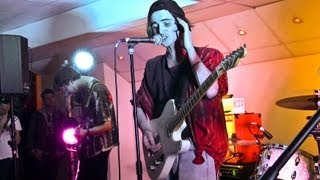 GROSS MAGIC - YESTERDAYS (Live at Queens Hotel)