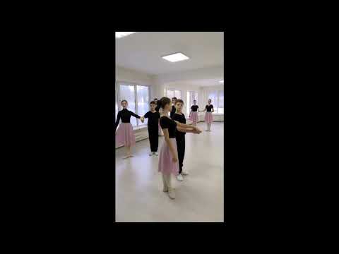 Хореография. Детский танец. Историко - бытовой танец. Па де грас.