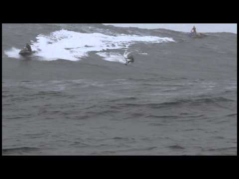 Wipeout Award Winner Chris Shanahan - Billabong XXL Big Wave Awards 2013