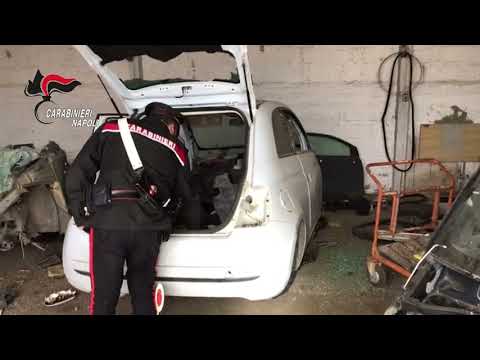 Giugliano, scoperto deposito di auto rubate: 2 arresti