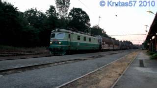preview picture of video 'ČD Cargo 122.007 - Stará Boleslav, 9.7.2010'
