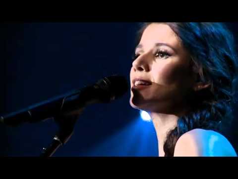 Paula Fernandes com Marcus Viana - Quando a Chuva Passar - Ao Vivo - Clipe Oficial.flv