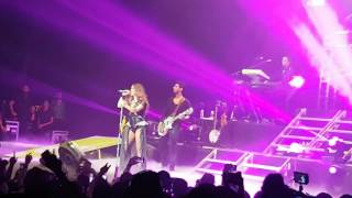 Presentimiento Dulce Maria Metropolitan 2017