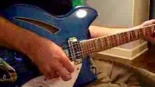 Luna "Renee is Crying" on Rickenbacker 360