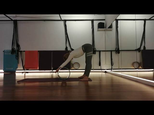 Vídeo relacionado con ICDKOYK Anillo de Pilates para Ejercicio de Cuerpo Completo, Círculo Mágico de PP Ligero y portátil de Calidad para Entrenamiento físico, Anillo de Yoga, Negro