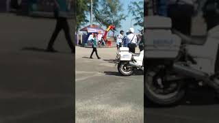 Download lagu bz sngt abang trafik nihh😂 lan petpet buat hal lahhh😂😂😂😂 mp3