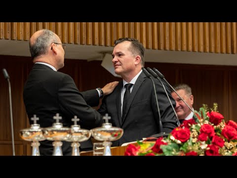 Ernennung von Bezirksapostelhelfer Stefan Pöschel am 11. Dezember 2022 in Wiesbaden