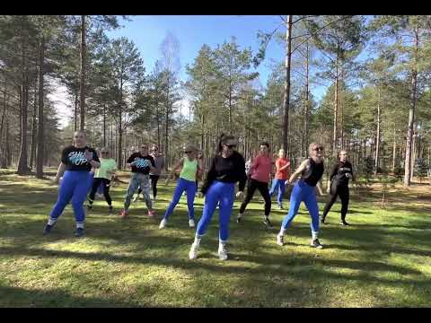 Miley Cyrus - Flowers | ZUMBA