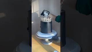 Glitter Cake with Crown - for a real QUEEN