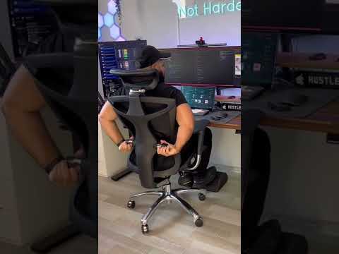 When you get a new chair and everything is adjustable 😳 Sihoo V1