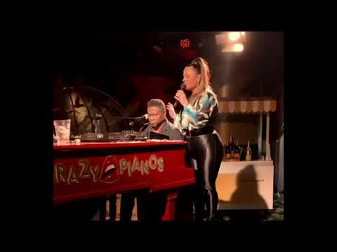 Trijntje Oosterhuis meets Stevie J. At Crazy Piano's and they sing: 'That's What Friends Are For'.