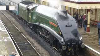 preview picture of video 'East Lancashire Railway East Coast Theme Day: Photos'