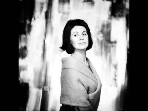 Barbara Nieman - Piosnka daleka ("Zemsta nietoperza" J. Strauss)