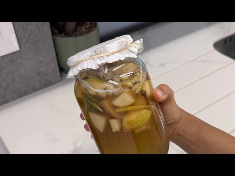 Fizzy pear kvass 🍐🌿 probiotic-rich drink. So easy, so refreshing! #FermentedDrinks #guthealth #kvass