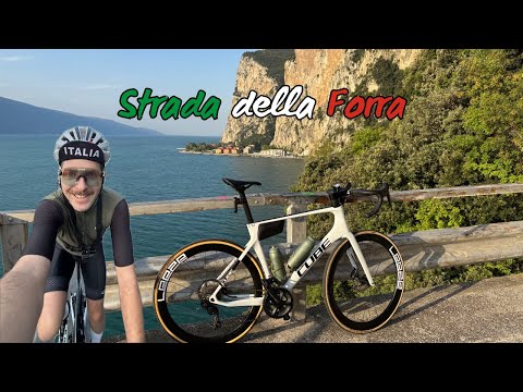 Lake Garda - Strada della Forra in the footsteps of James Bond.