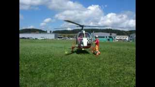 preview picture of video 'Atterissage Lama HB-XTM et arret de Turbine, et Ecureuil et EC 120 11.08.2013'