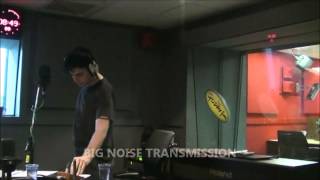 GARY NUMAN INTERVIEW AND PERFORMANCE OF THE FALL - IRELAND 2009