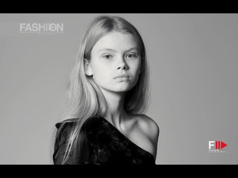 EVIE HARRIS Model Fall 2020 - Fashion Channel