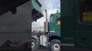 Volvo FM4-500 / ENGINE RUNNING / 8X4 / VEB+ / 2X BIG AXLE / 434282 KM  volquete siniestrado | Imagen 4 - Autoline