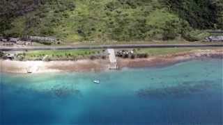 preview picture of video 'Keswick Island - Airstrip and Barge Ramp'