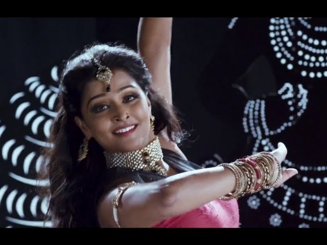 Хатуба индийская песня слушать. Песня индийские девушки поют. Девочка поет хатуба. Индийские дети поют. Девочка поет хатуба.