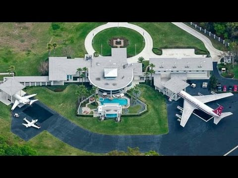 download lagu mp3 mp4 Movie Star Homes, download lagu Movie Star Homes gratis, unduh video klip Movie Star Homes