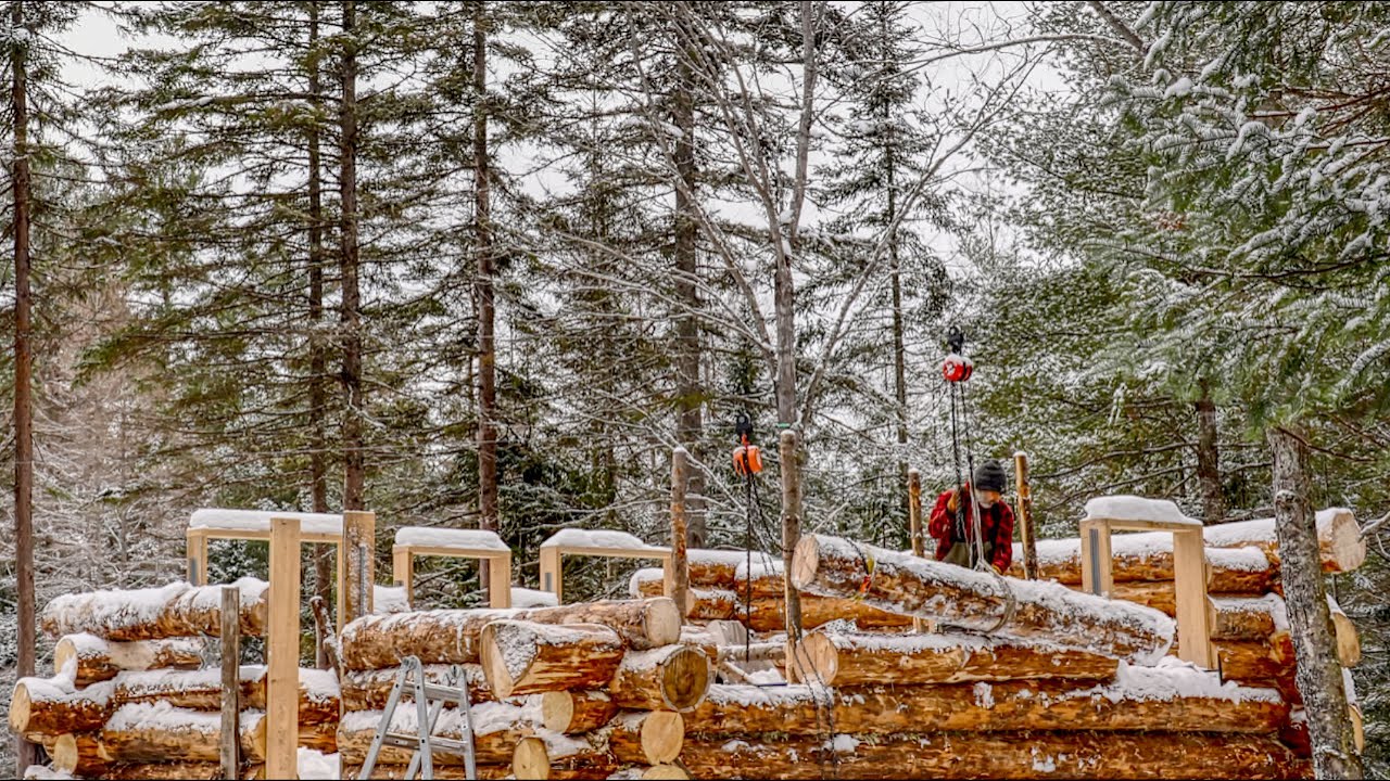 Winter Challenges, Building an Off Grid Log Cabin Alone in the Wilderness, Ep 10