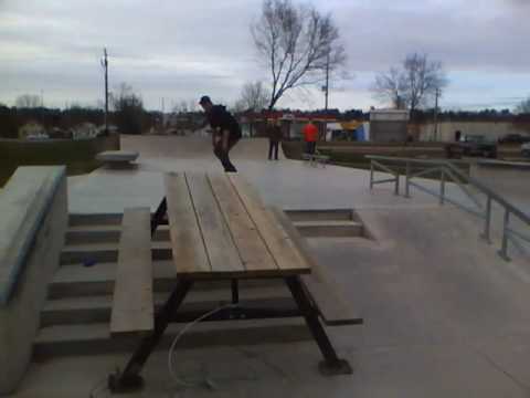 Ricky, Noseblunt
