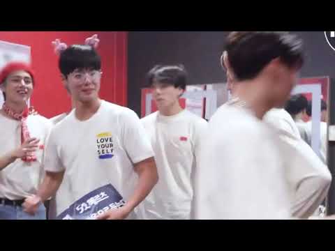 Vkook | TaeKook | BangtanBomb 190529