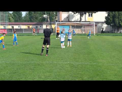 (5.5.2015) SDM Domino Bratislava - Lokomotíva Devínska Nová Ves (6:1)