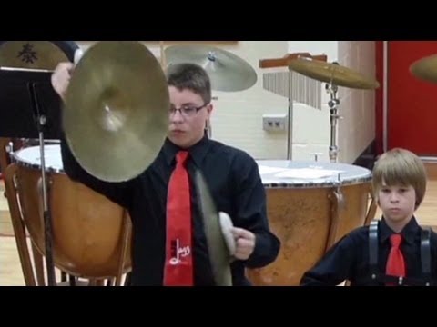 Watch what this kid does when his cymbal breaks