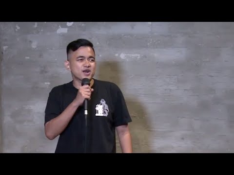 Fedro: Nonton Rambo - SUCI 8 (OPEN MIC)