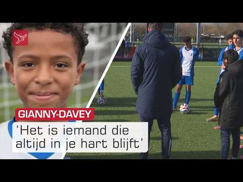Moeder van overleden voetballer Gianny-Davey nog steeds supporter van Waterwijk | Omroep Flevoland