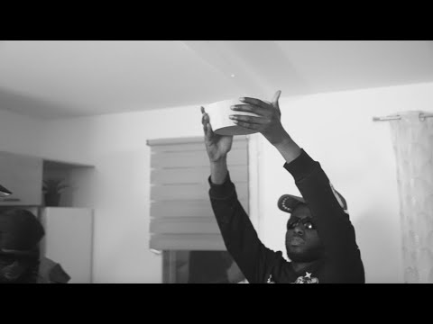 PRINC€ X Skefre - LE BRUIT ET L'ODEUR