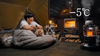 Download lagu -5℃ Hot Tent Camping with My Dog . Korean Kimchi Jjigae . Wood Stove ASMR mp3