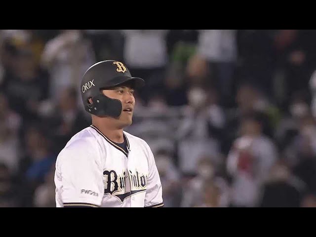 【4回裏】バファローズ・野口智哉 ライトへ鋭い当たりのタイムリー2ベースを放つ!!  2023年5月23日 オリックス・バファローズ 対 東北楽天ゴールデンイーグルス