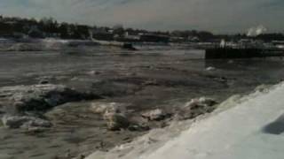 preview picture of video 'St Croix River in St Stephen, NB'