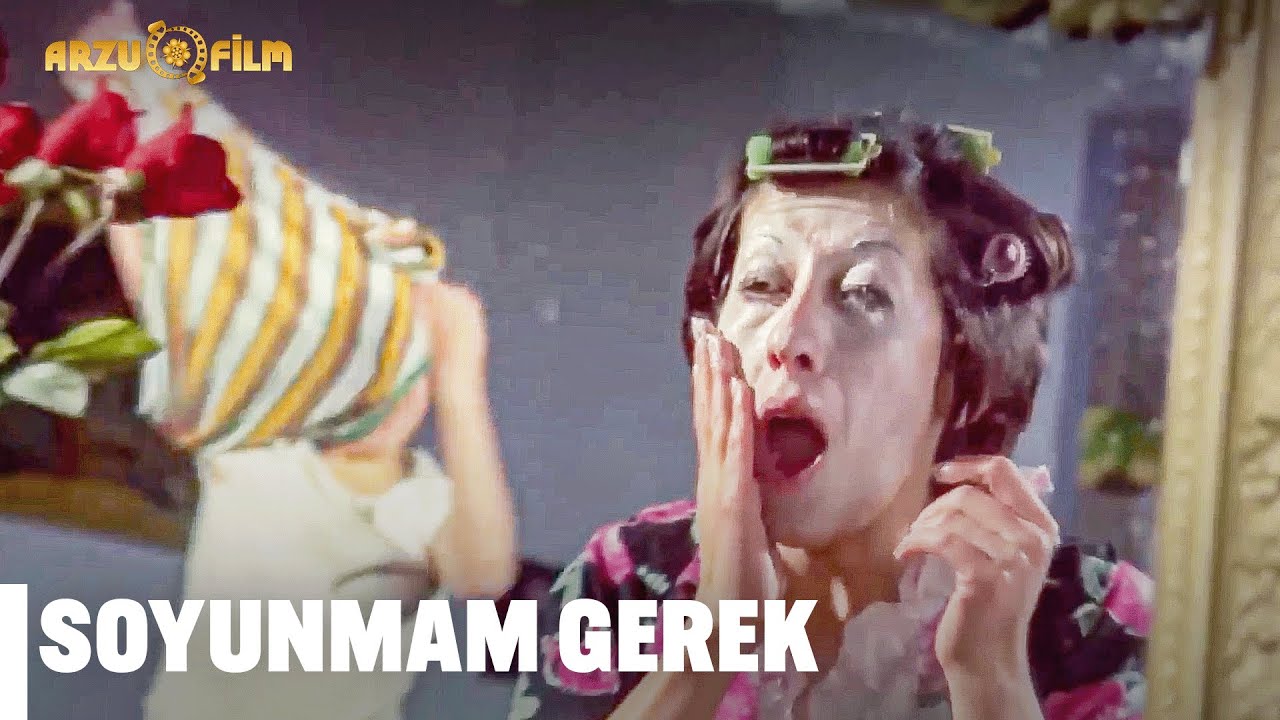 Soyunmam Gerek - Bizim Aile