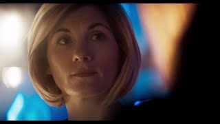 Musik-Video-Miniaturansicht zu Yellow Songtext von Jodie Whittaker