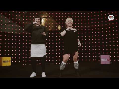 Rode Neuzen Dag: Matroos Dorothee van de Love Boat, Baby!