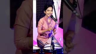 Download lagu Adik Nur Amirah memang main drum sejak kecil lagi hingga sekarang😅peminat ni☺️ mp3