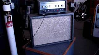 Video thumbnail for Vintage Silvertone 1483 Tube Guitar Amplifier Head and 1x15 Cabinet by Brad