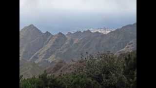 preview picture of video 'Wandern auf Teneriffa - von las Casas de la Cumbre nach Valle Brosque im Nordosten Teneriffas'