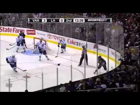 Vancouver Canucks @ Los Angeles Kings Highlights 11/10/11